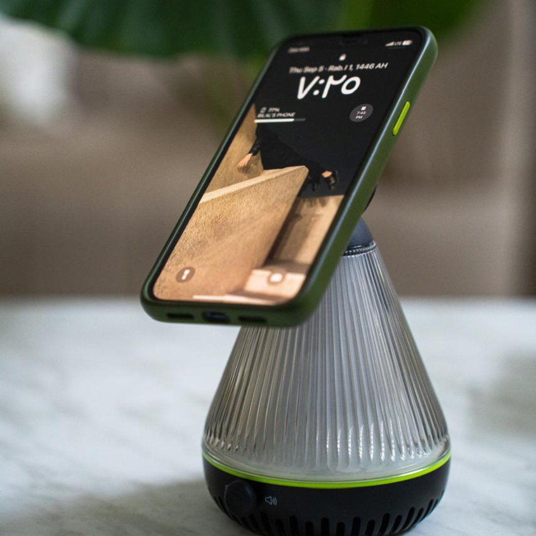 Goui Lantern Chargeur Sans Fil avec Lampe et Haut-Parleur