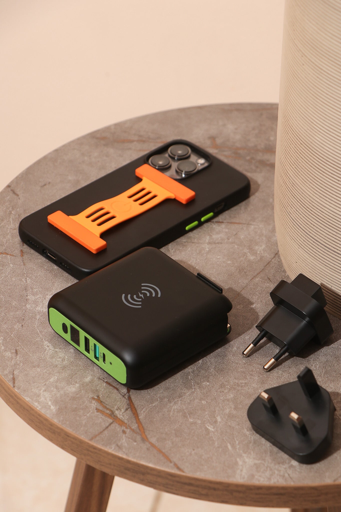 Goui Cube Powerbank Sans Fil 10000 mAh Qi emg 6