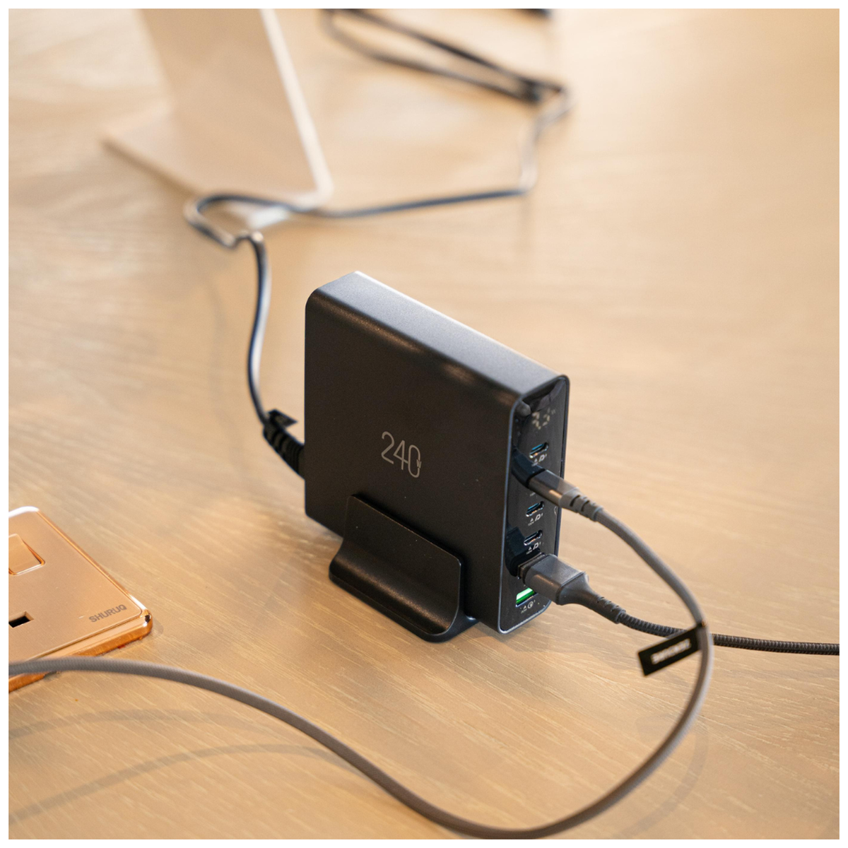 Goui GAN 240w Chargeur Bureau – Prise EU - Photo 3